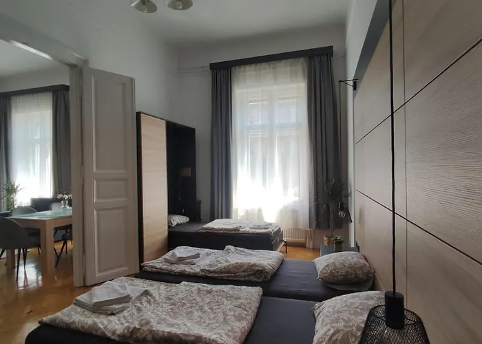 Mirai Apartman